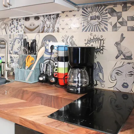 Charming Mezzanine Near Buttes-chaumont * 파리