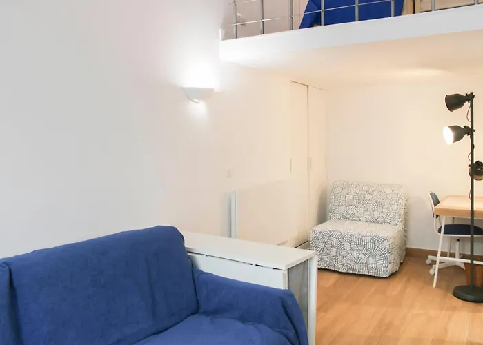 Charming Mezzanine Near Buttes-chaumont